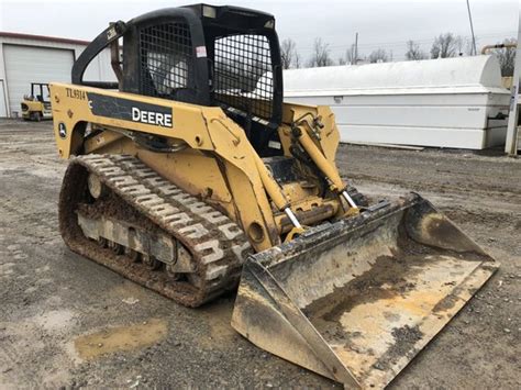 john deere ct322 skid steer lifting capacity|ct322 loader dimensions.